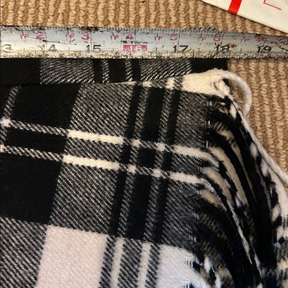 NWT ANTONIO MELANI Georgie Black and White Plaid Fringe Skirt size 14 - Picture 7 of 13